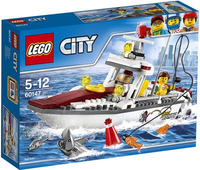 Alle Details zum LEGO-Set Angelyacht (2017er Version) und ähnlichen Sets