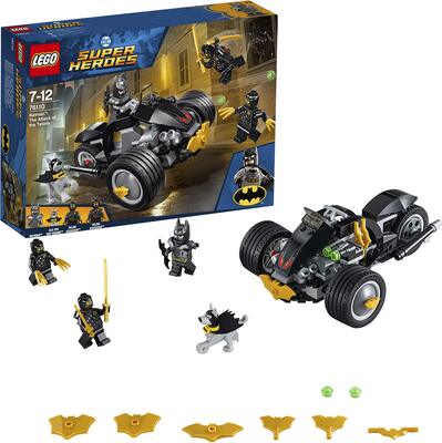 Batman: Attacke der Talons bei Amazon bestellen