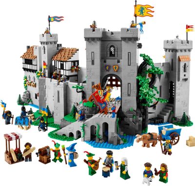 Alle Details zum LEGO-Set Burg der Löwenritter und ähnlichen Sets