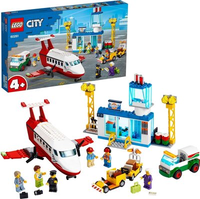 Alle Details zum LEGO-Set Flughafen und ähnlichen Sets