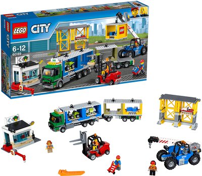 Alle Details zum LEGO-Set Frachtterminal (2017er Version) und ähnlichen Sets
