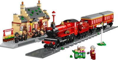 Alle Details zum LEGO-Set Hogwarts Express & Bahnhof von Hogsmeade und ähnlichen Sets