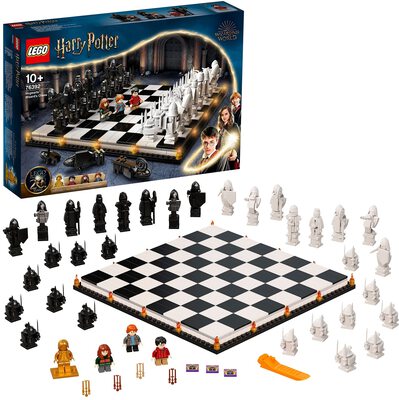 Alle Details zum LEGO-Set Hogwarts Zauberschach und ähnlichen Sets