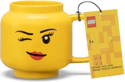 Keramikbecher mit zwinkerndem Mädchengesicht, 530ml bei Amazon bestellen